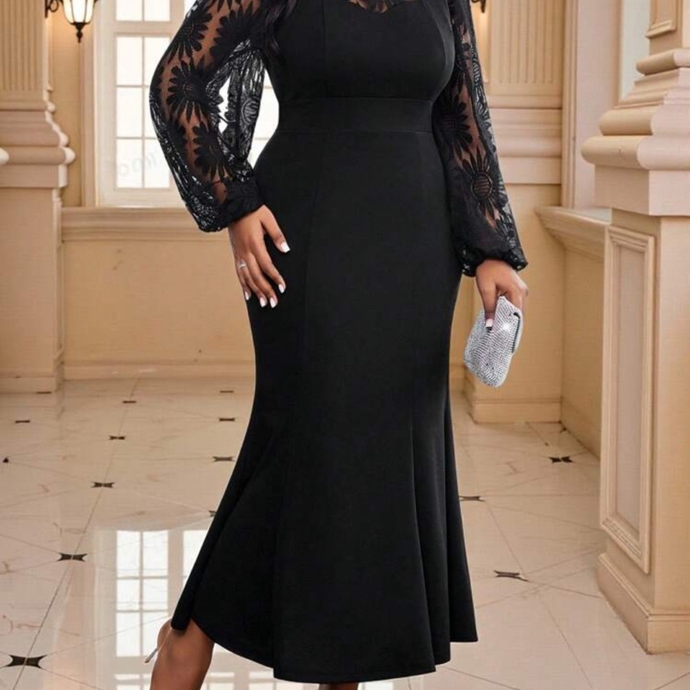 Elegant Black Lace Sleeve Dress